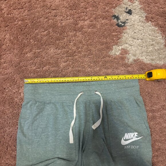 VTG Nike Women’s Size Large Mint Green "JUST DO IT" Capri Jogger Sweatpants SOFT - Picture 9 of 11